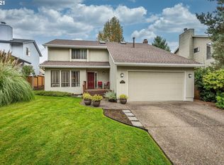 9885 SW Kent Ct, Tigard, OR 97224