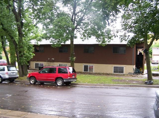 1st image of 301 Hoyt Ave E