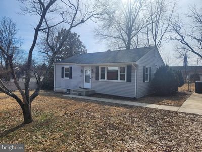 200 E Bowen St, Remington, VA, 22734