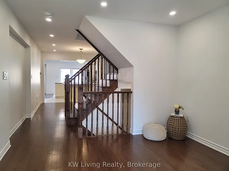 116 Coho Dr — Photo 3
