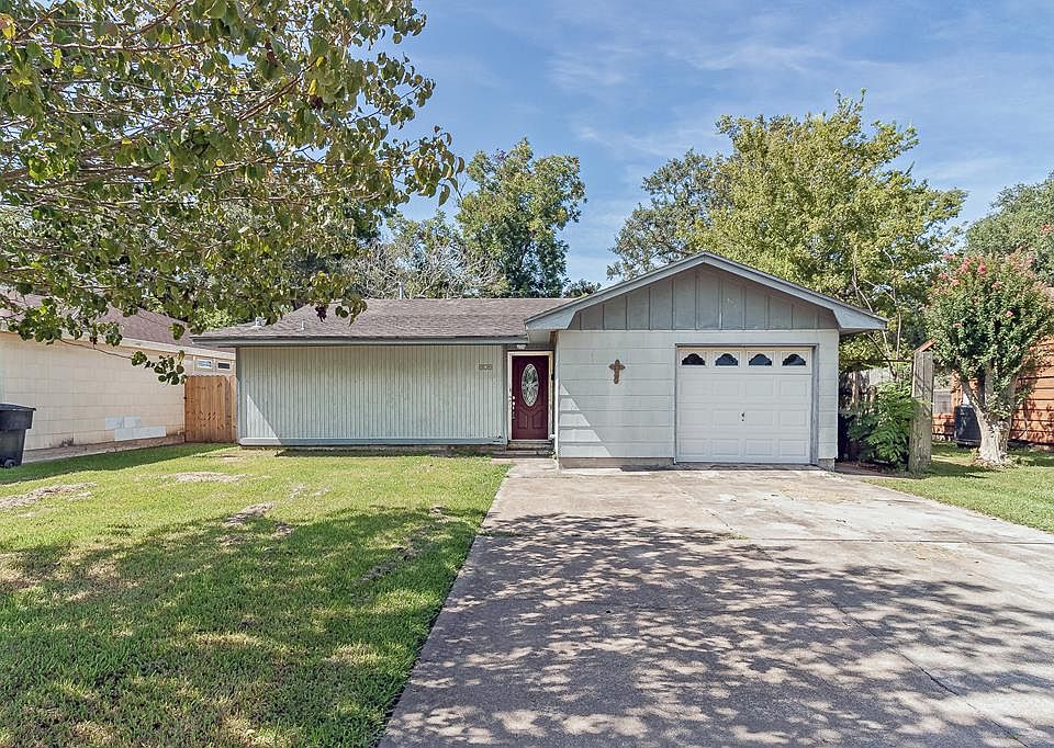 1st image of 808 N 10th St