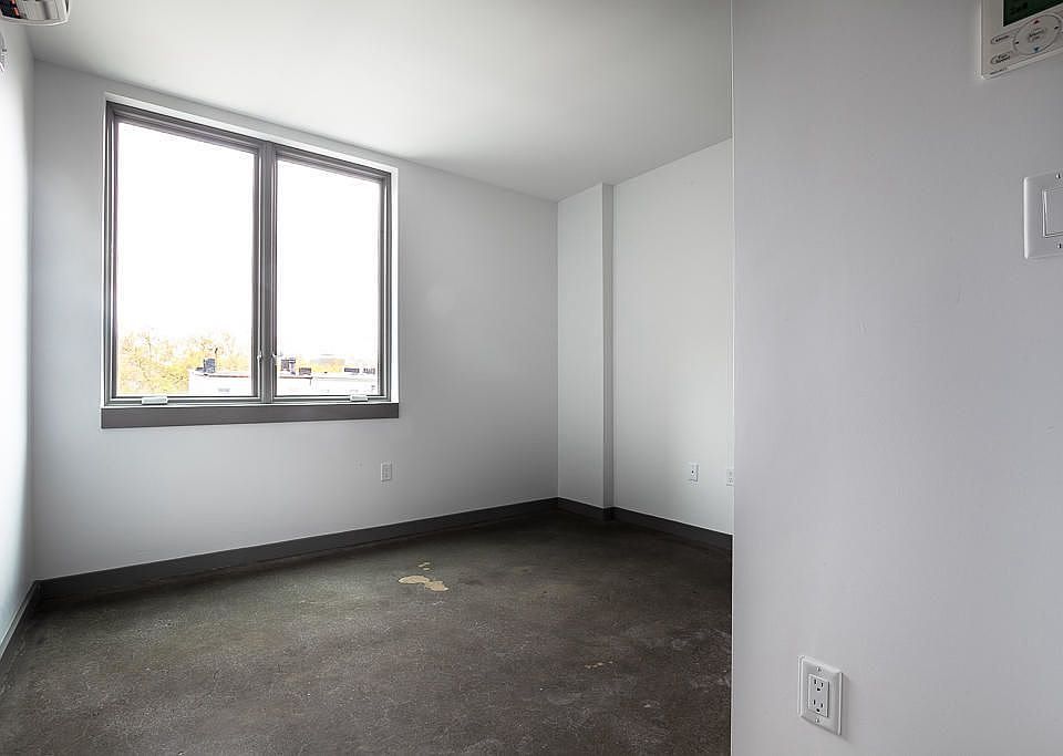 1st image of 410 Tompkins Ave APT 7B