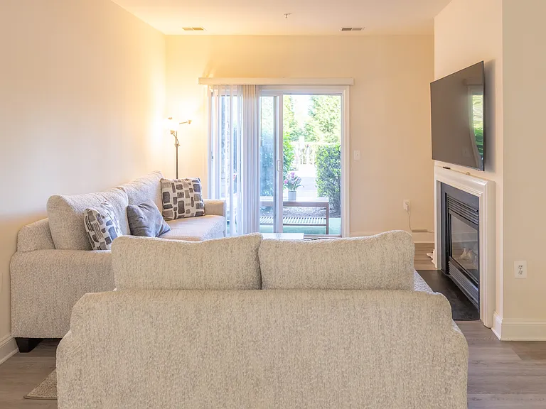 12824 Clarksburg Square Rd #105 — Photo 23