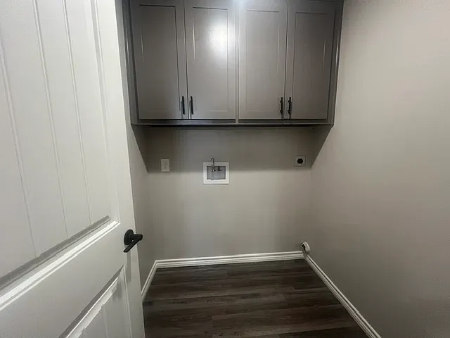 103 S Jordan St — Photo 11