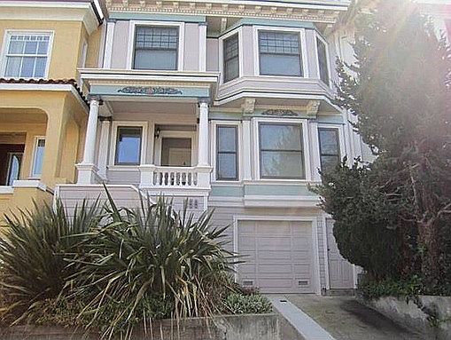 3rd image of 856 Clayton St #A