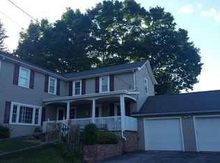 32 Dudley Ln, Middletown, NY 10940