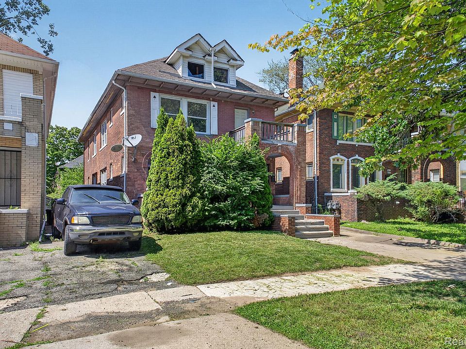 1st image of 3000 Cortland St
