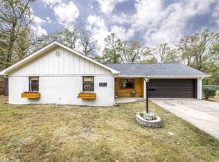 7 Timberlane Trl, Conway, AR 72034