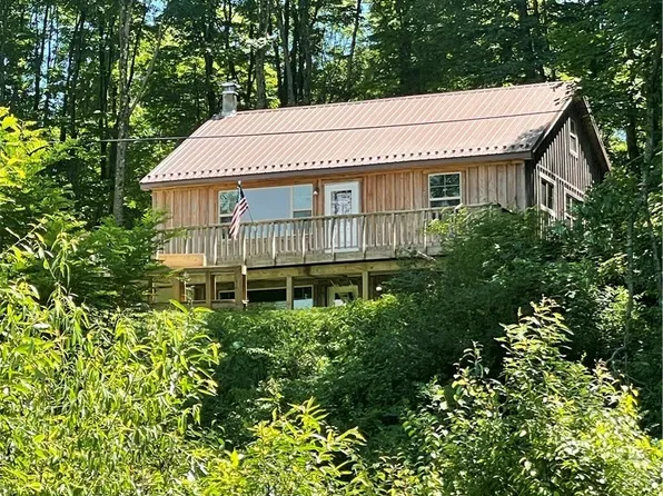2001 Phillips Brook Rd, Randolph, NY 14772