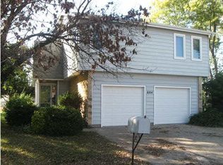 604 Plover Rd, El Dorado, KS 67042