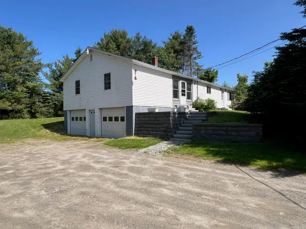 118 Ten Lots Road, Oakland, ME 04963