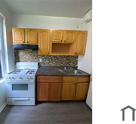 1179 Yonkers Ave #1 — Photo 8