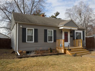 113 S Westlawn Ave, Aurora, IL, 60506