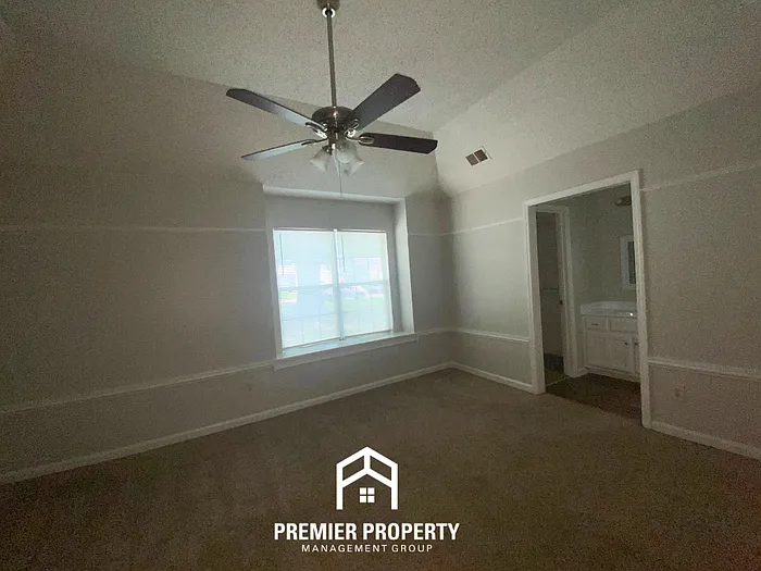 6059 Chandeleur Dr — Photo 18
