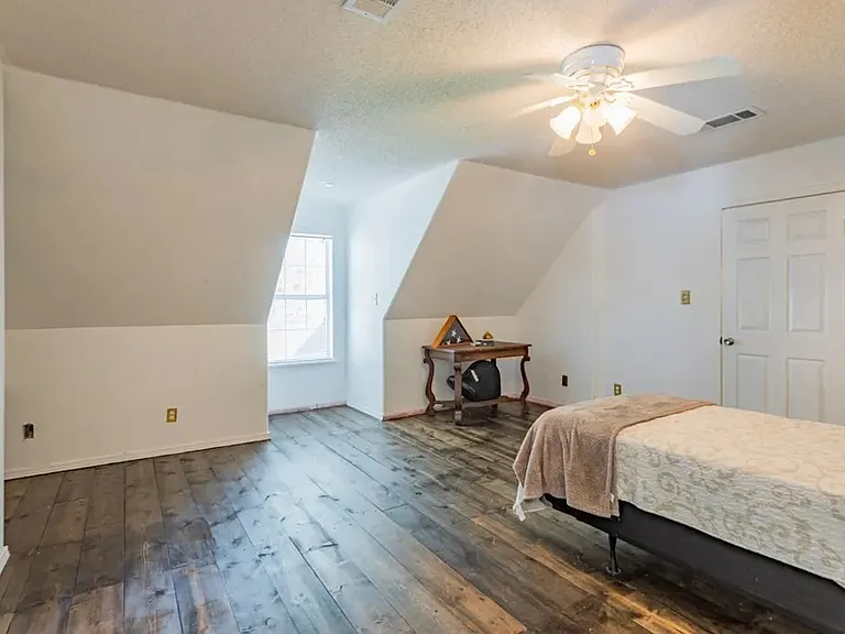 4034 Stillwood Ln — Photo 34