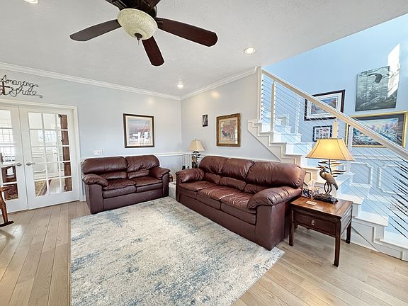 4th image of 3989 Cadiz Rd