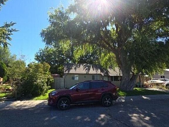 2nd image of 111 S Duncan Ave