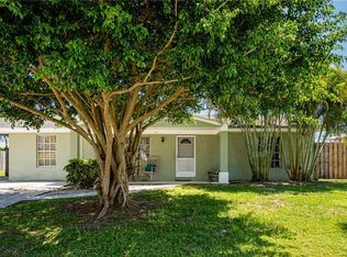466 Perch Ln, Sebastian, FL 32958