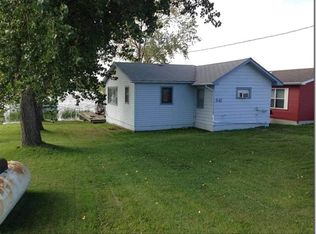 541 N Rice Lake Rd, Douglas, ND 58735