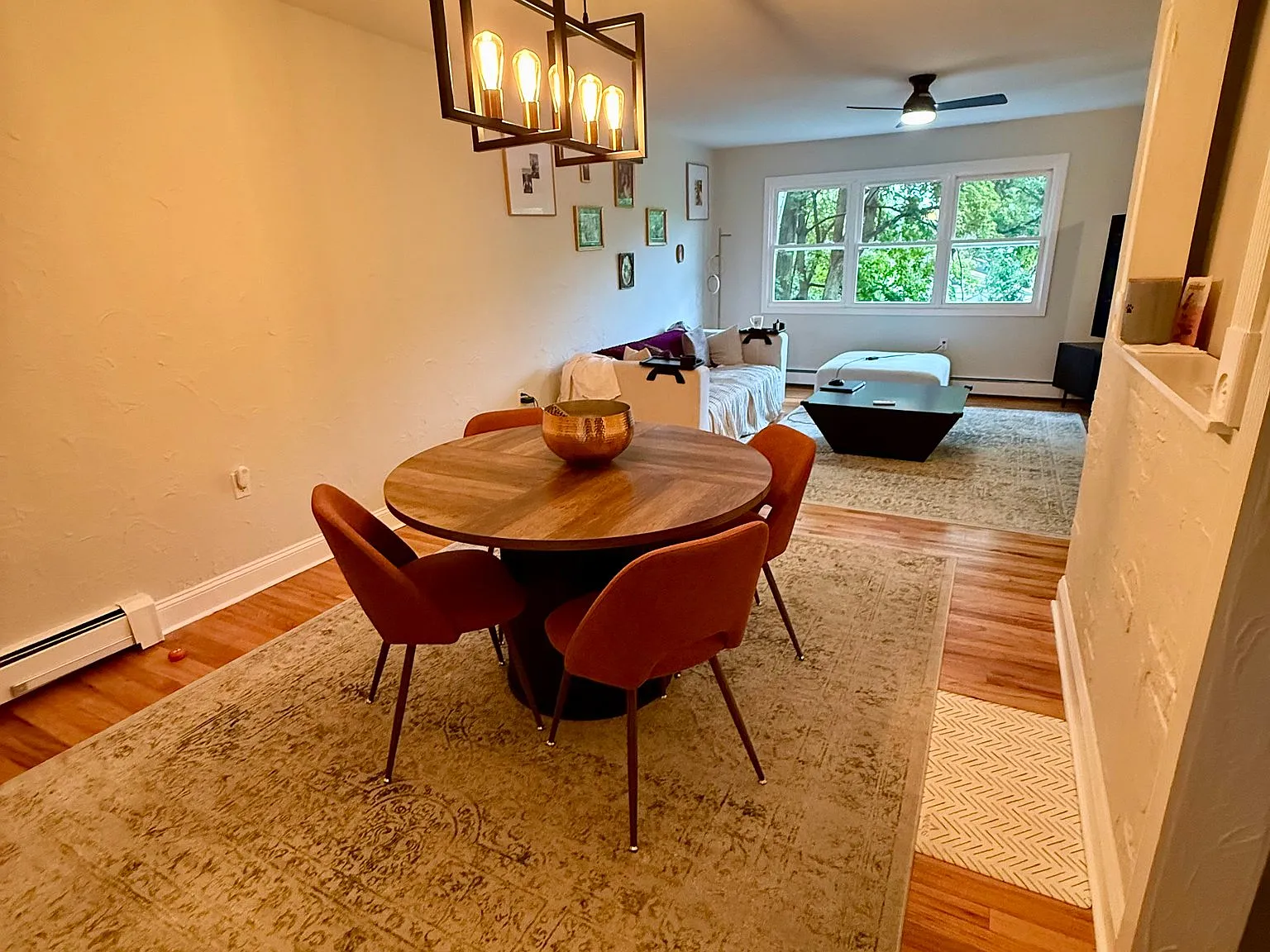 Spacious 3-Bedroom Home Near Lake Hopatcong | Landing, NJ — Photo 2