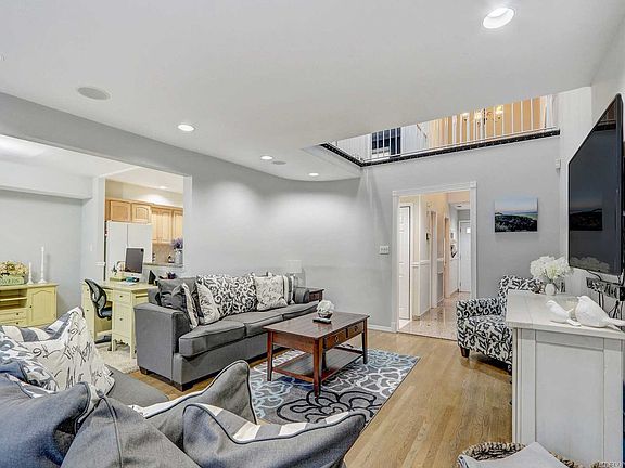 5th image of 28 Jennings Ln