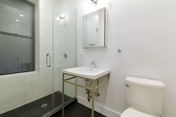 Rented by Aether Property Group | media 9