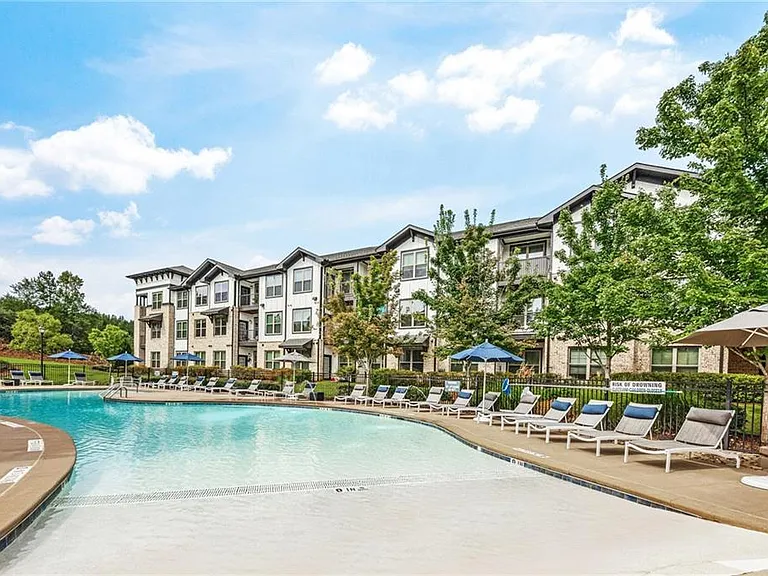 800 Millwood Ln #902-218 — Photo 41