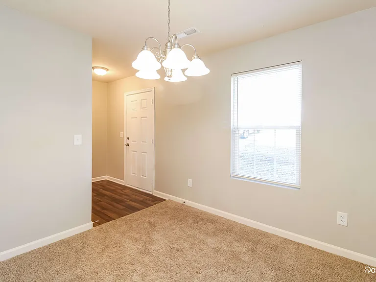 832 Oak Bend Dr — Photo 6