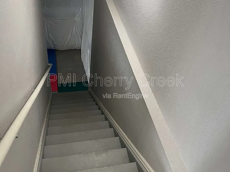 22472 E Union Cir — Photo 49