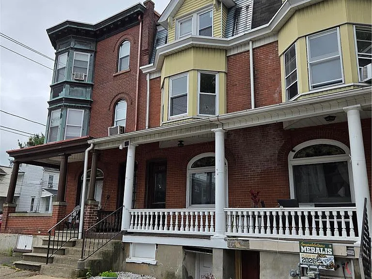 138 S 14th St — Photo 2