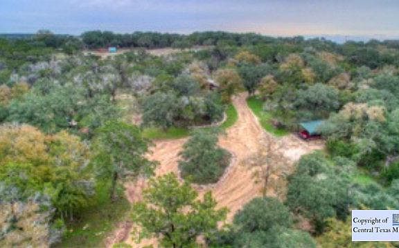 3rd image of 400 Fallen Oak