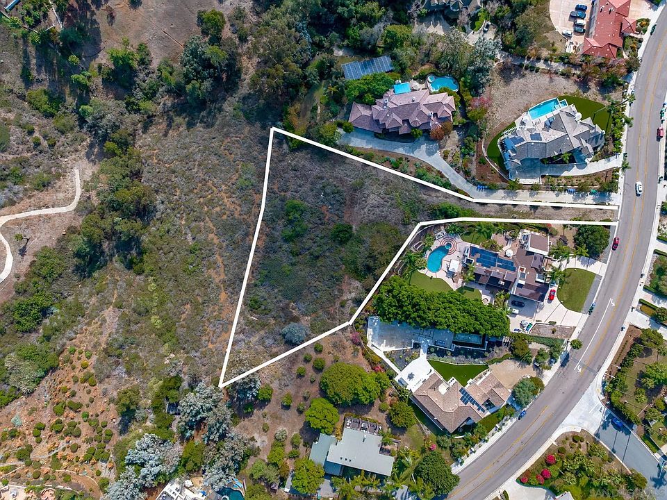 1st image of 7320 El Fuerte St #55