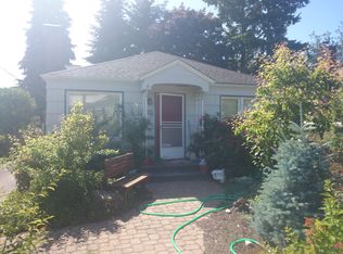 8049 16th Ave NW, Seattle, WA 98117