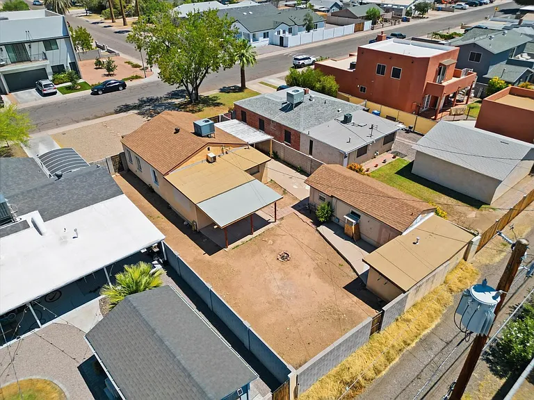 361 E Clarendon Ave — Photo 30