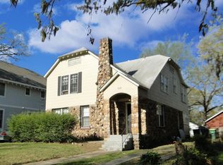 518 Ridgeway Dr, Little Rock, AR 72205