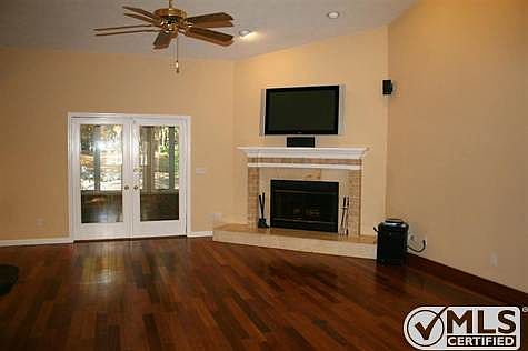 5th image of 8046 Archer Cir
