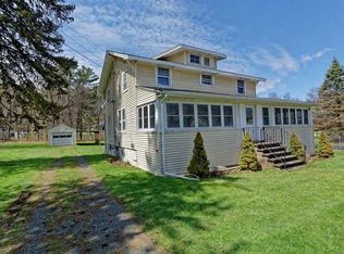 400 W Sand Lake Rd, Wynantskill, NY 12198