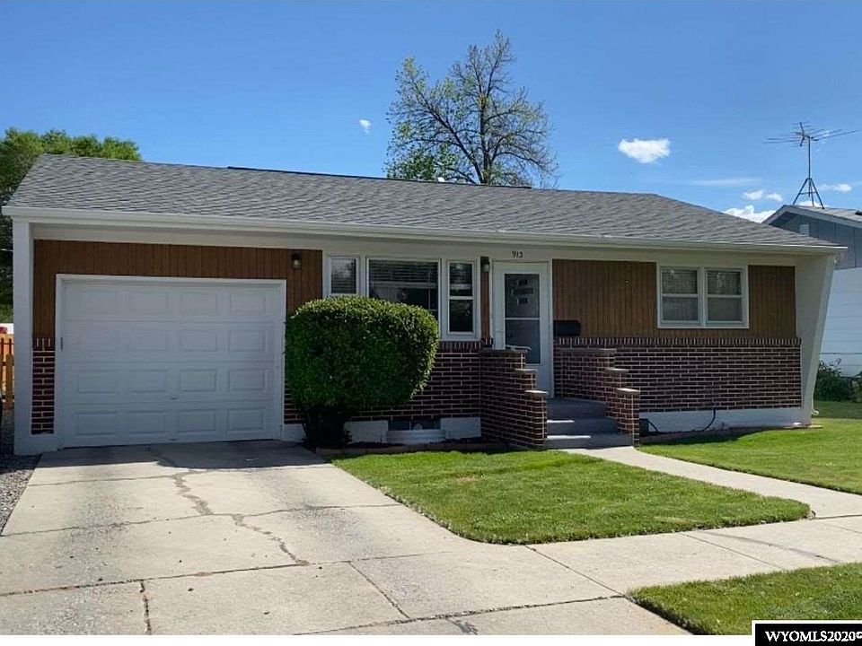 1st image of 913 W Fremont Ave