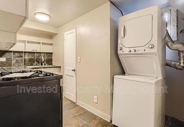 3417 E 14th Ave #1 — Photo 10