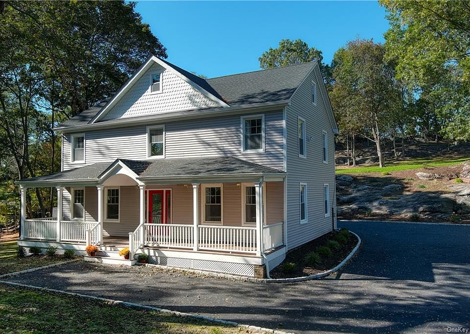 1st image of 152 Purdy Ave