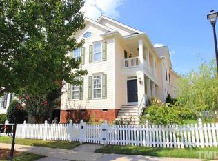 900 Carpenter Town Ln, Cary, NC 27519