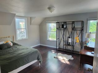 2153 Murray Hill Rd, Cleveland, OH 44106