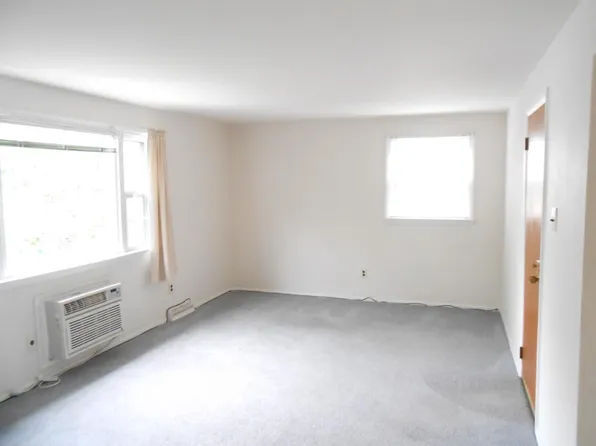 118 S 6th St, North Wales, PA 19454