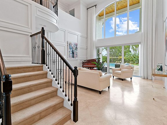 5th image of 1703 W Hemingway Drive