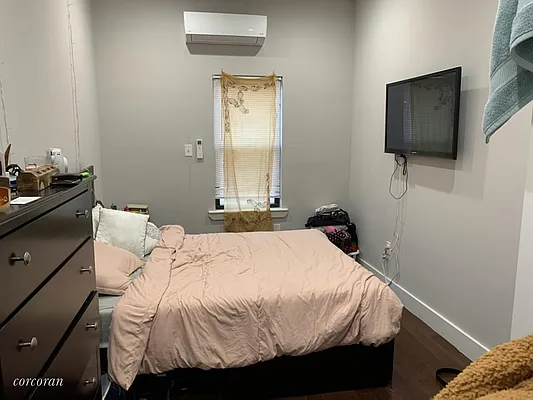 Rented by Corcoran | media 3