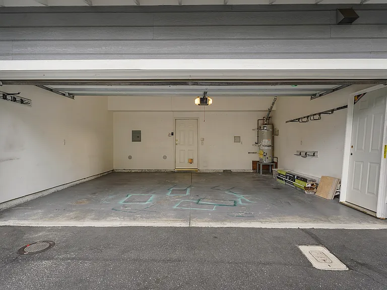 W Mountain St — Photo 4