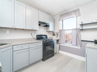 25-65 46th St #4, Astoria, NY 11103