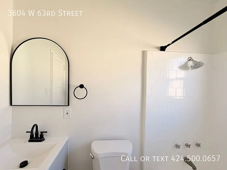 3604 W 63rd St — Photo 5