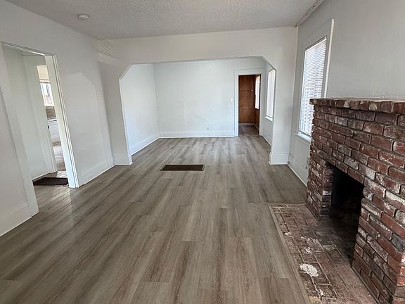 2nd image of 3274 California St