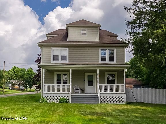 2nd image of 664 Bodle Rd